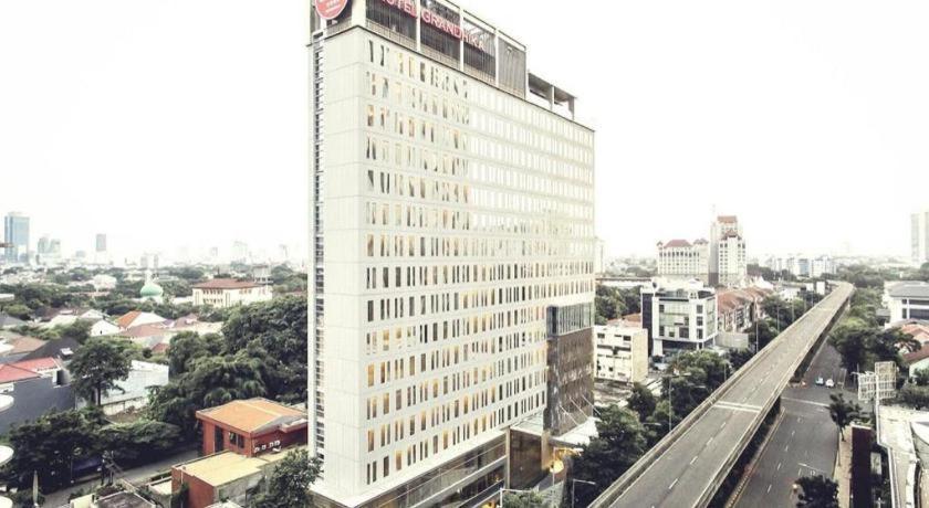 Hotel Grandhika Iskandarsyah Jakarta